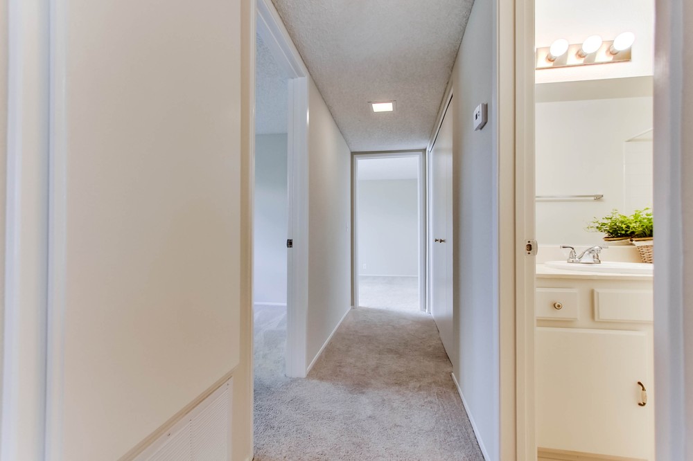 Virtual tour photo 24 of 29 for 7604 Palmilla Drive #33