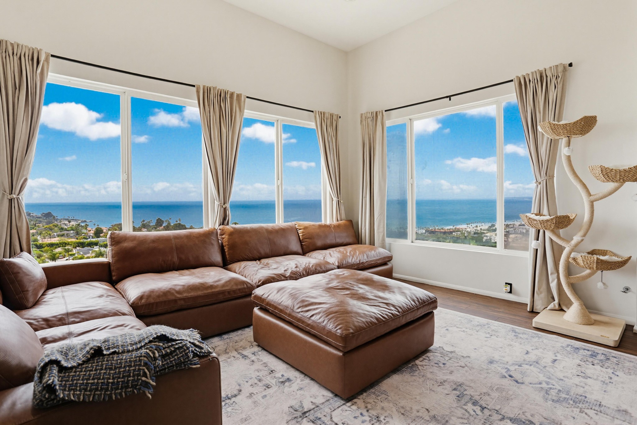 Virtual tour photo 21 of 51 for 7605 Caminito Avola
