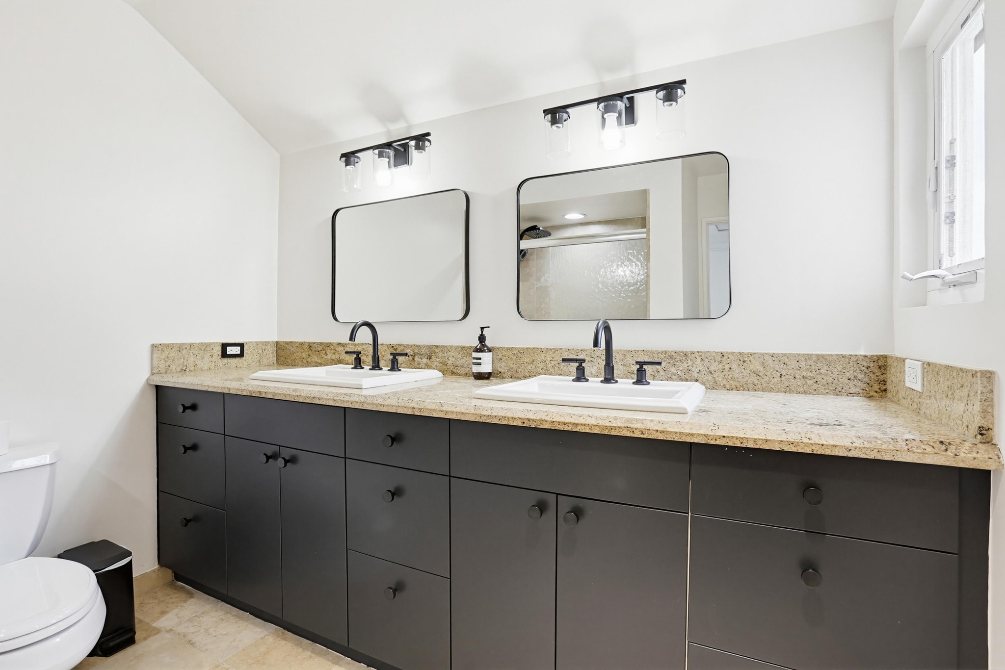 Virtual tour photo 29 of 51 for 7605 Caminito Avola
