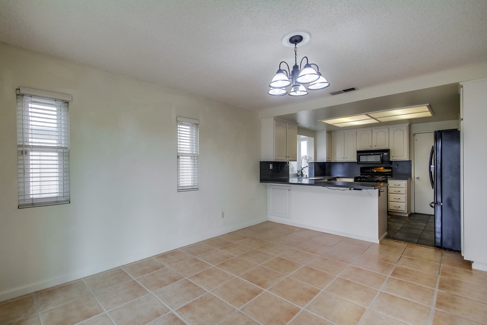 Virtual tour photo 7 of 49 for 7611 Flower Meadow Dr