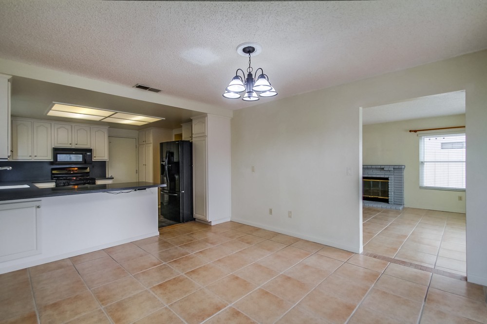 Virtual tour photo 8 of 49 for 7611 Flower Meadow Dr