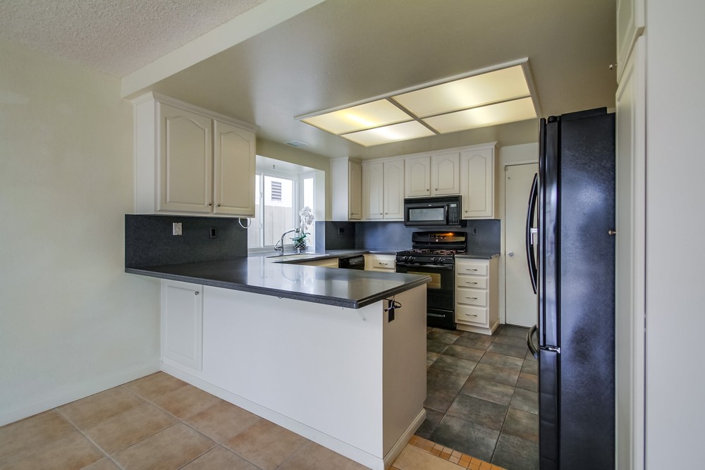Virtual tour photo 11 of 49 for 7611 Flower Meadow Dr