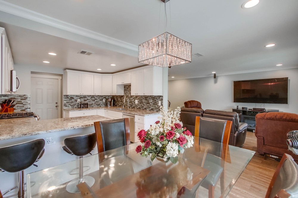 Virtual tour photo 10 of 54 for 7613 Caminito De Oi Vay