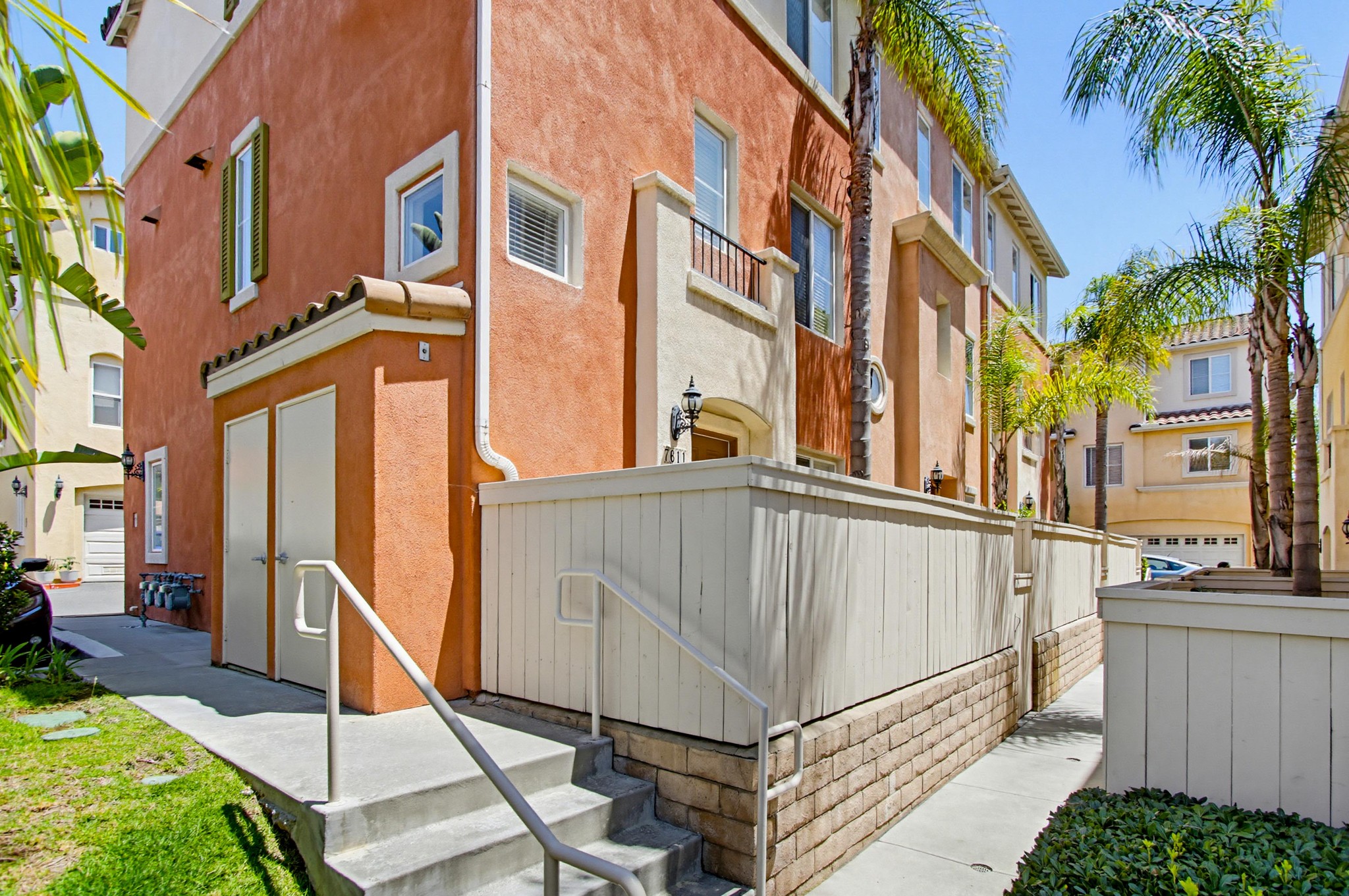 Virtual tour photo 3 of 40 for 7613 Family Cir