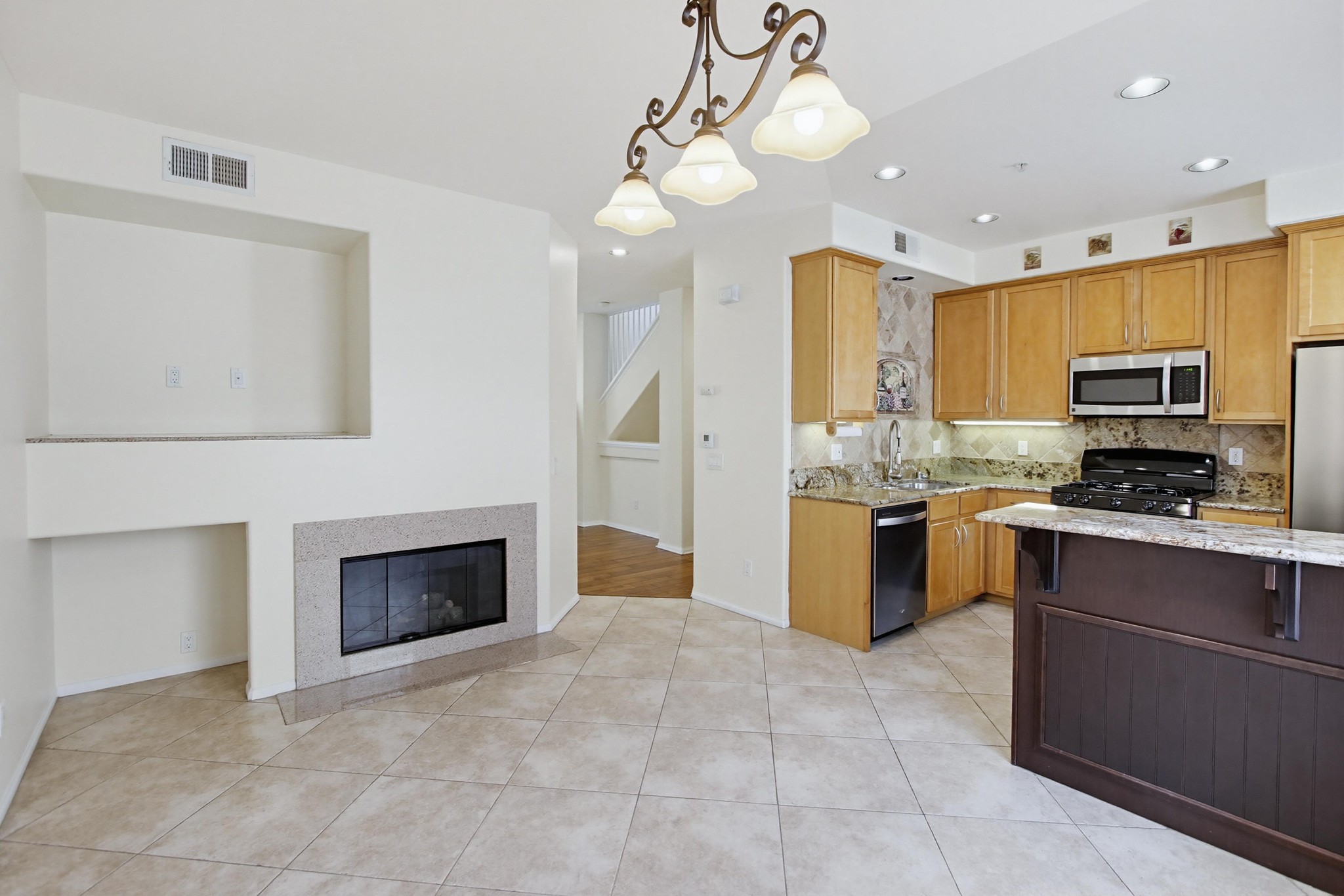 Virtual tour photo 14 of 40 for 7613 Family Cir