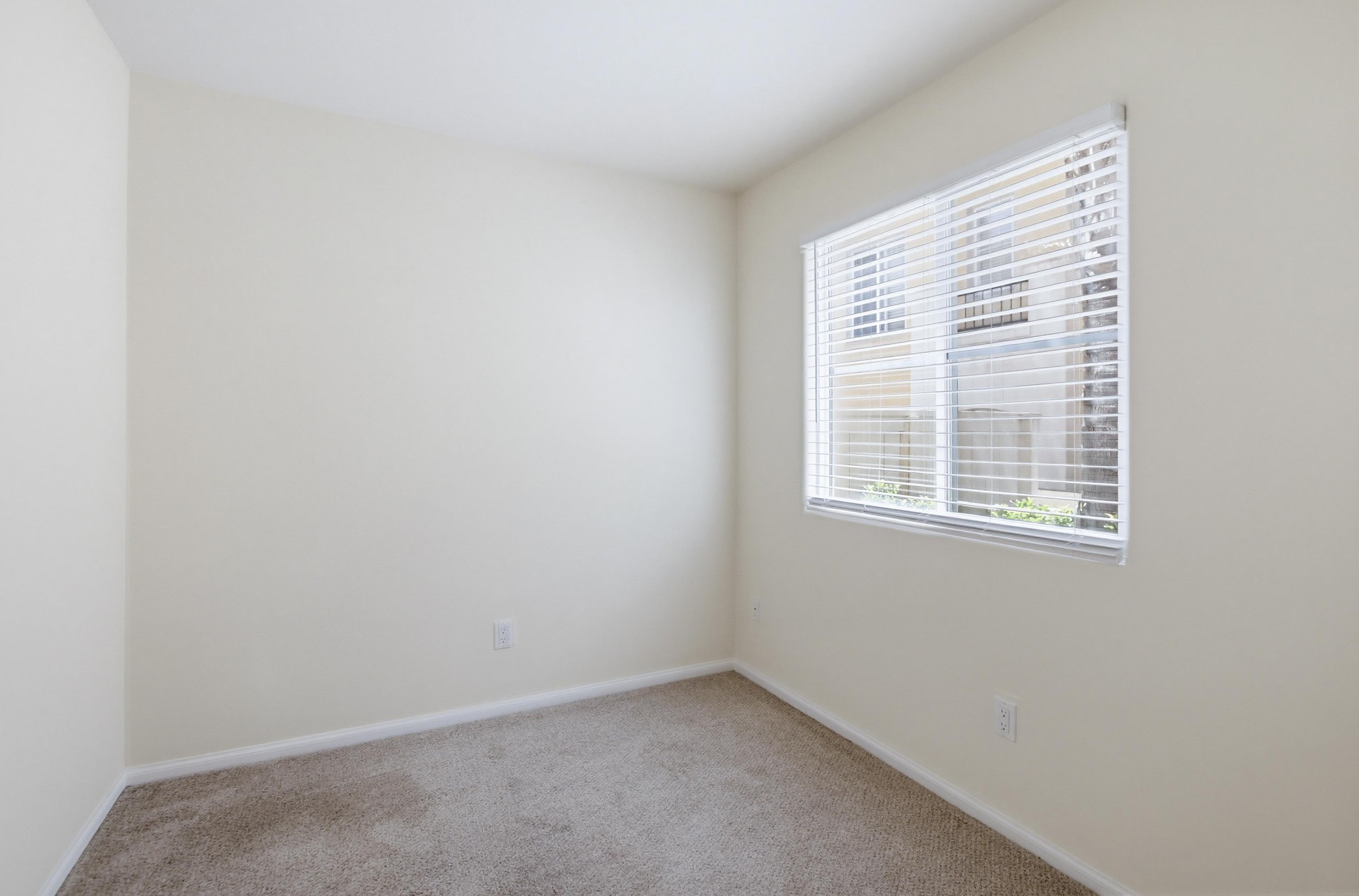 Virtual tour photo 20 of 40 for 7613 Family Cir