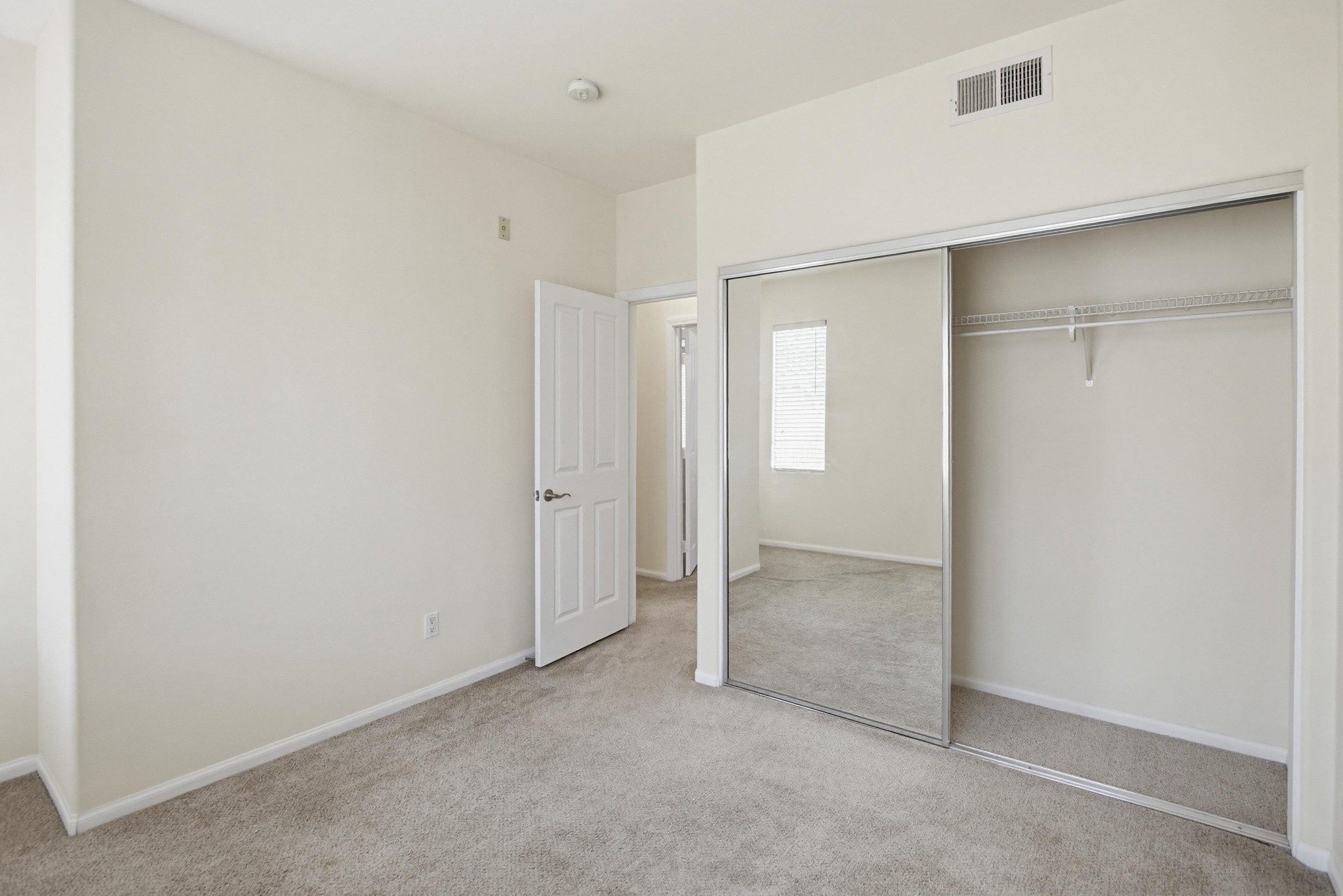 Virtual tour photo 25 of 40 for 7613 Family Cir