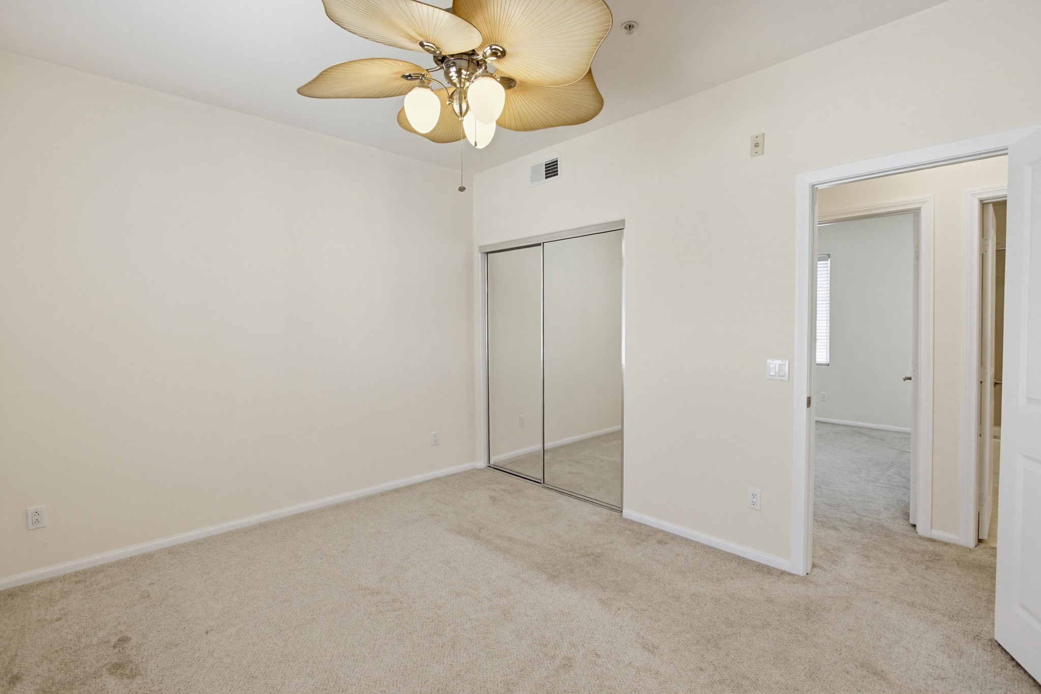 Virtual tour photo 28 of 40 for 7613 Family Cir