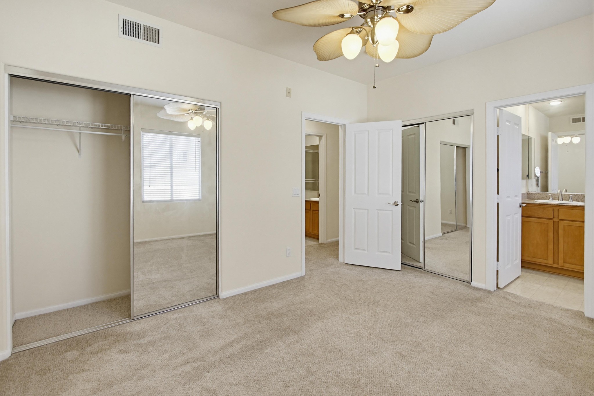 Virtual tour photo 29 of 40 for 7613 Family Cir