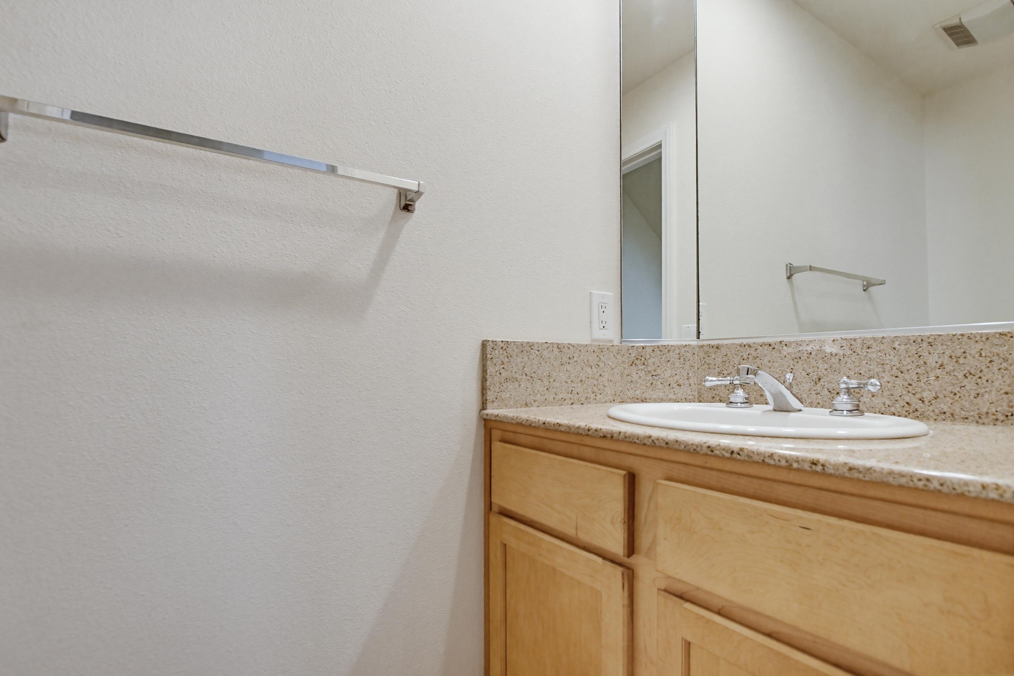 Virtual tour photo 32 of 40 for 7613 Family Cir