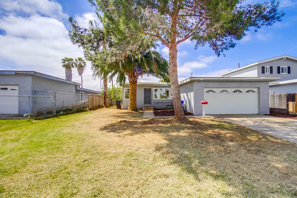 Virtual tour photo 5 of 42 for 762 16th St