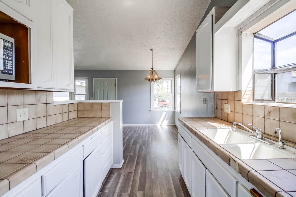 Virtual tour photo 18 of 42 for 762 16th St