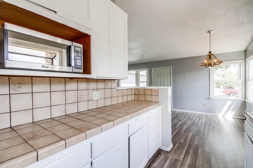 Virtual tour photo 19 of 42 for 762 16th St