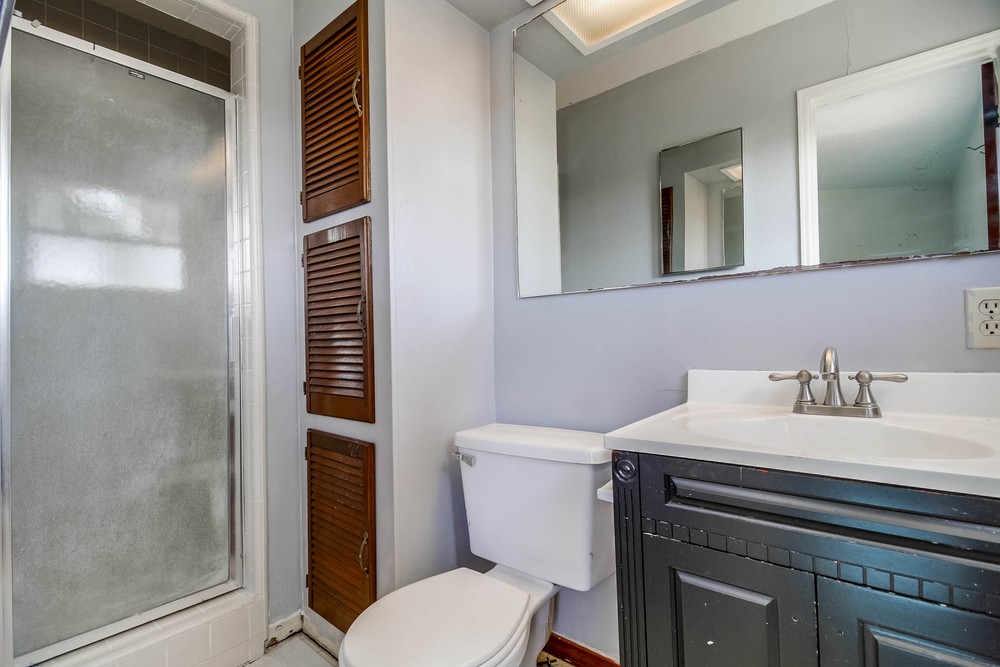 Virtual tour photo 25 of 42 for 762 16th St