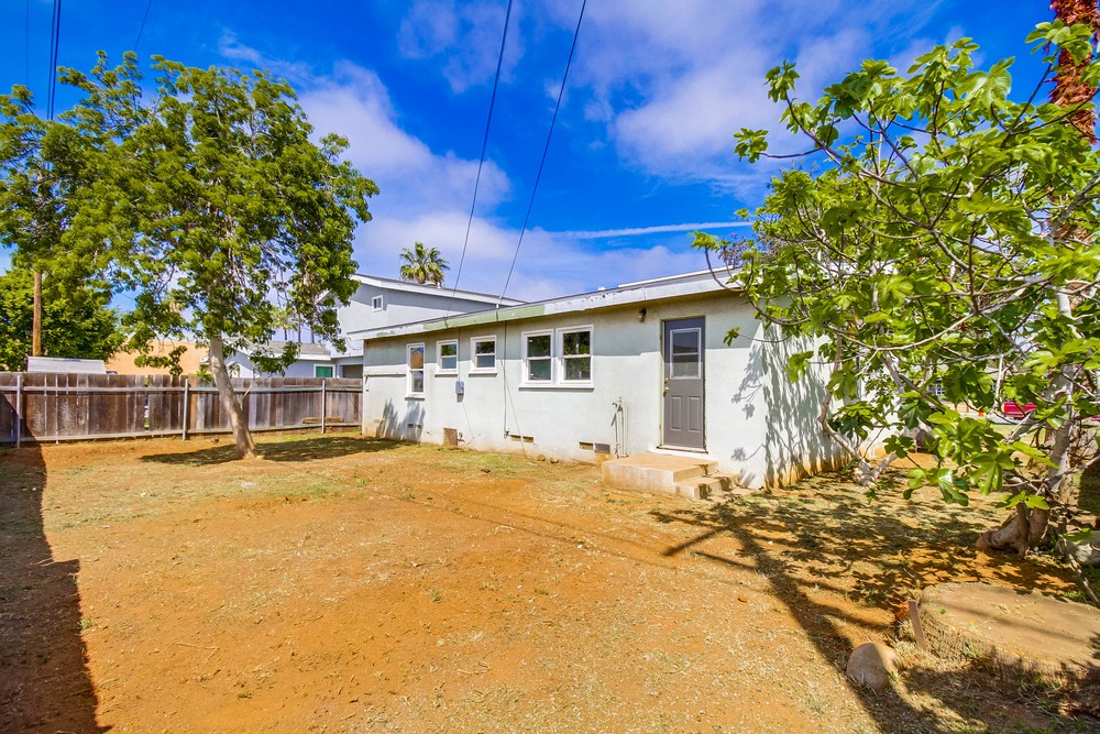 Virtual tour photo 37 of 42 for 762 16th St