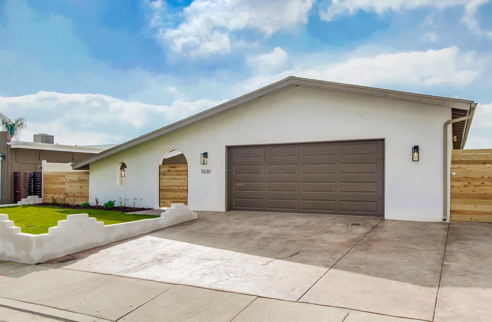 Virtual tour photo 4 of 38 for 7630 Melotte St