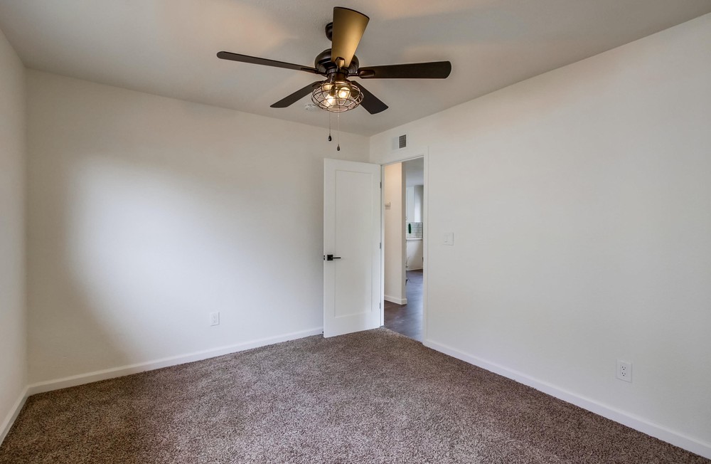 Virtual tour photo 25 of 38 for 7630 Melotte St