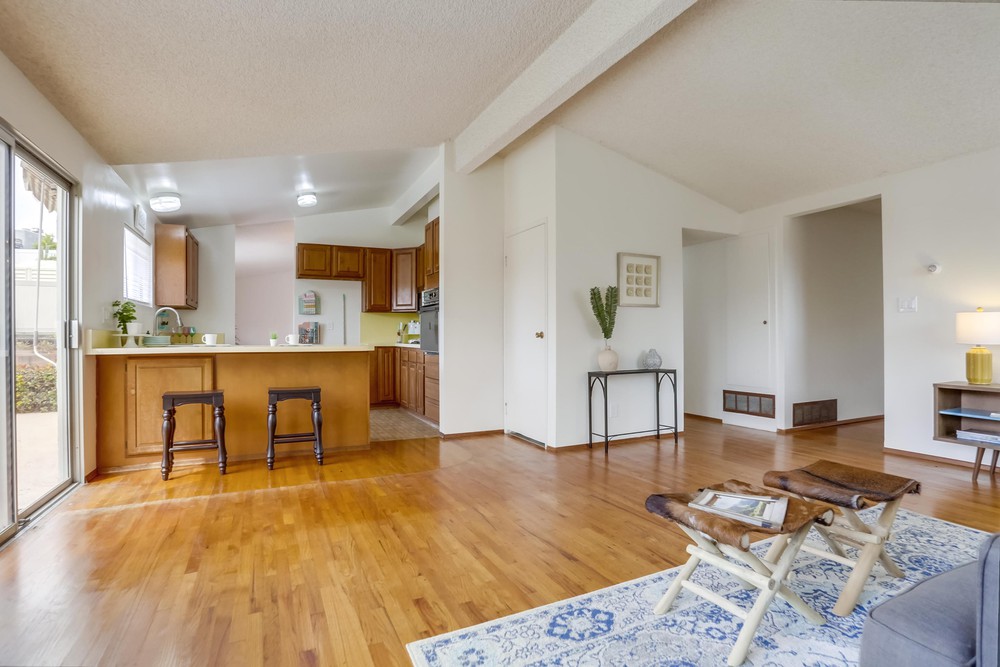 Virtual tour photo 21 of 49 for 7637 Seagull Ct