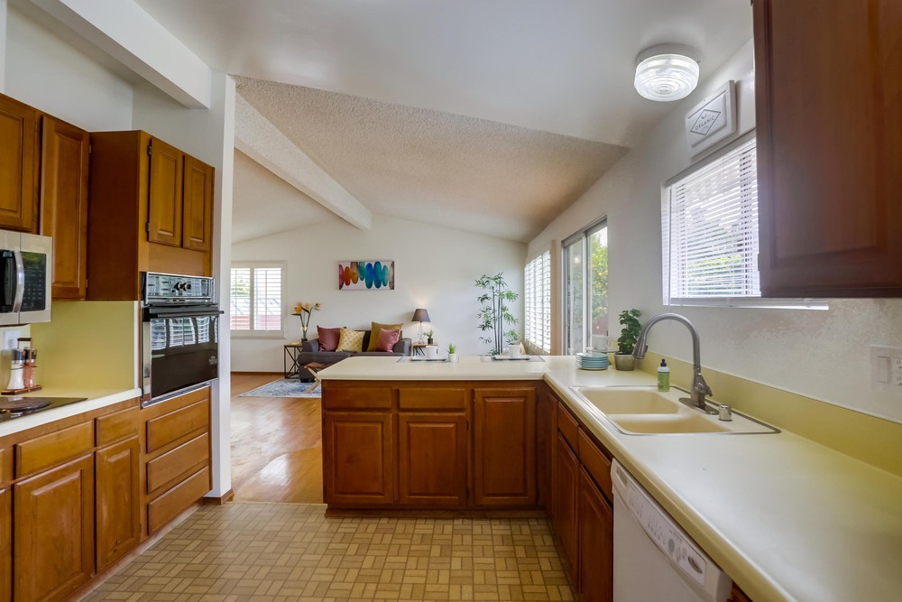 Virtual tour photo 25 of 49 for 7637 Seagull Ct