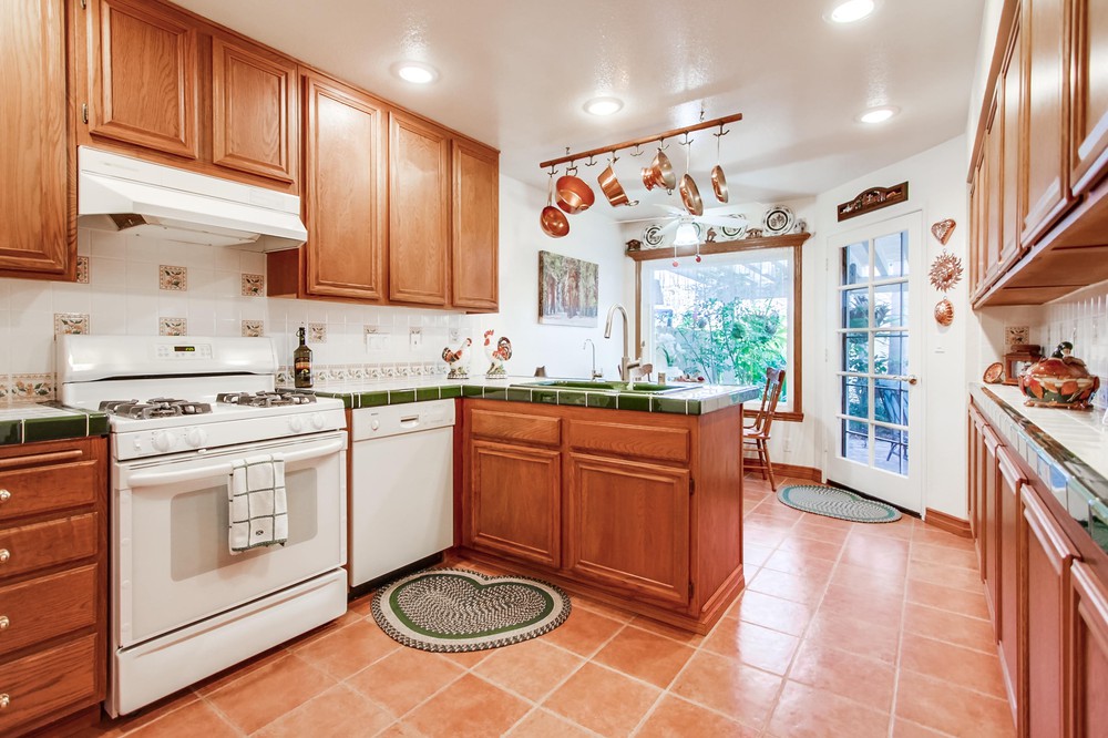 Virtual tour photo 18 of 65 for 7643 Rainswept Ln