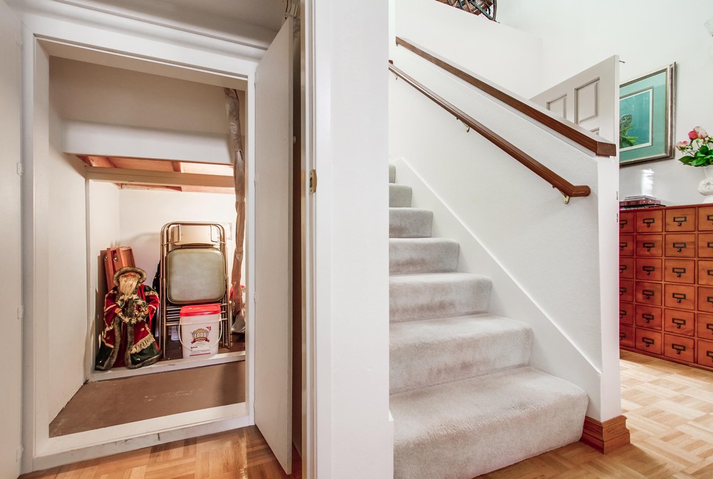 Virtual tour photo 26 of 65 for 7643 Rainswept Ln