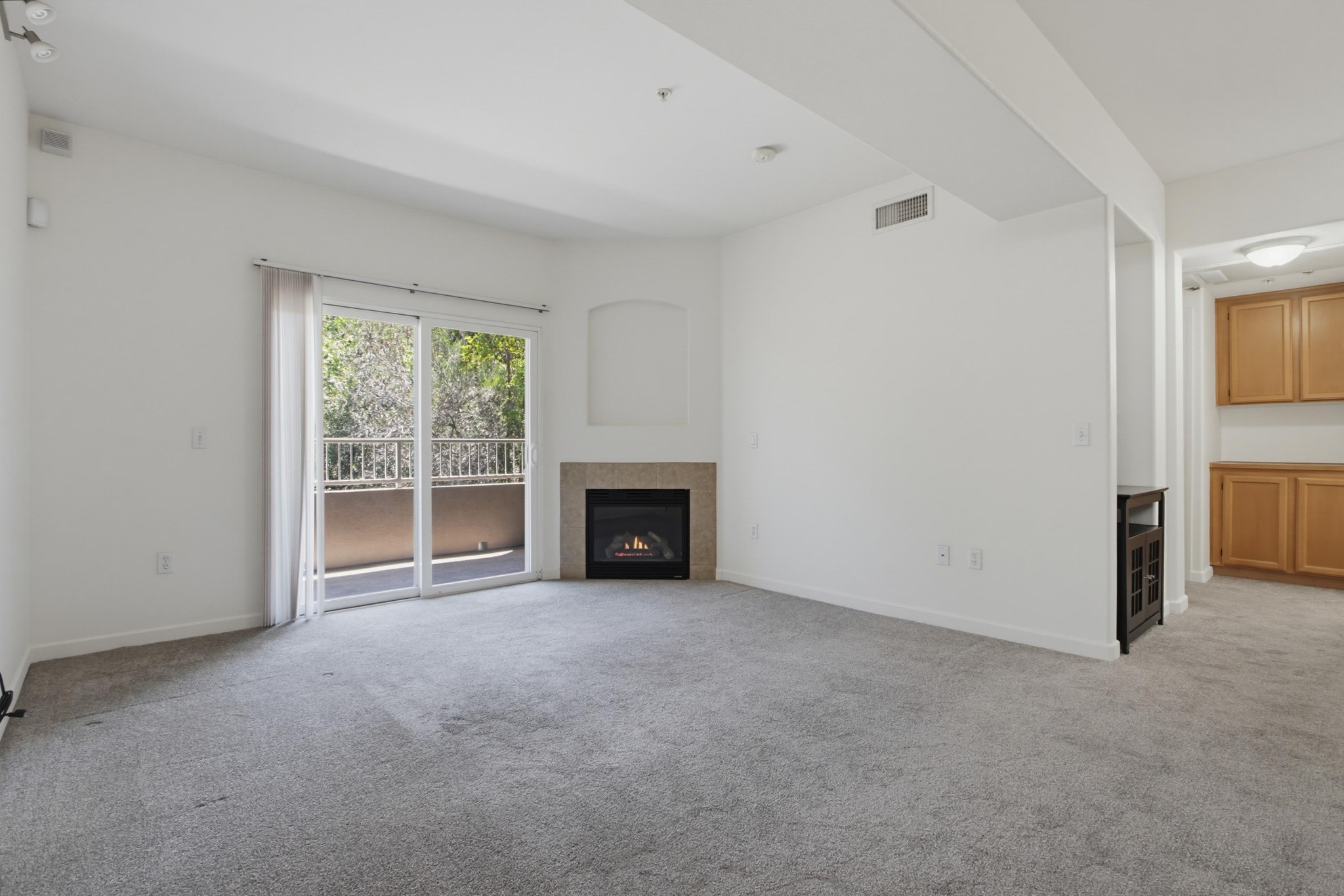 Virtual tour photo 16 of 45 for 7647 Mission Gorge Rd Unit 19