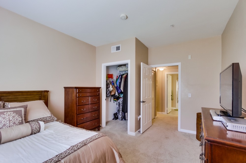 Virtual tour photo 22 of 26 for 7647 Mission Gorge Road #2