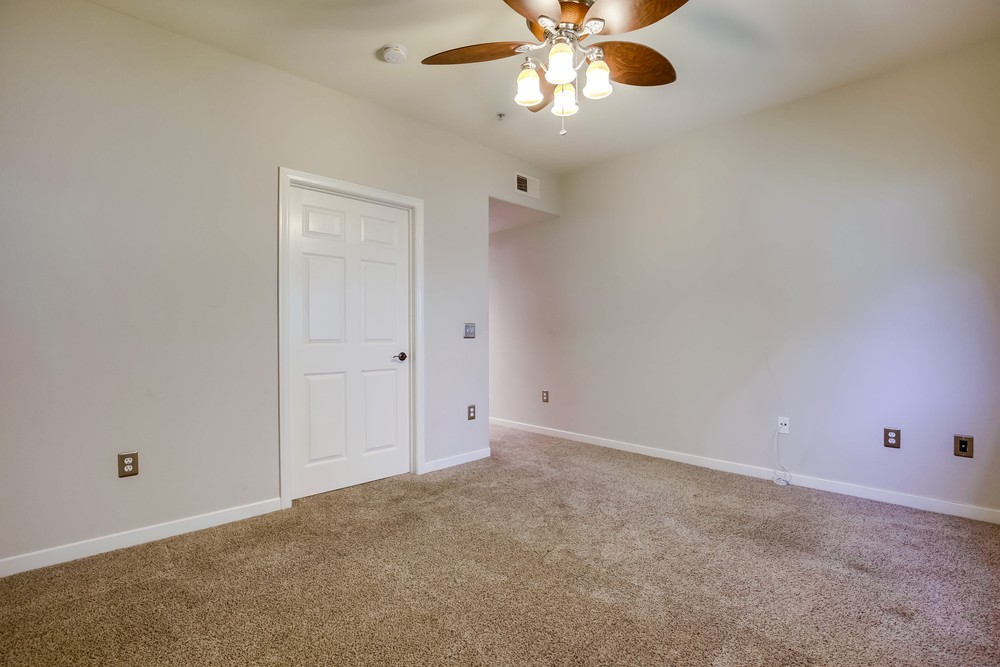 Virtual tour photo 21 of 34 for 7653 Mission Gorge Rd #48