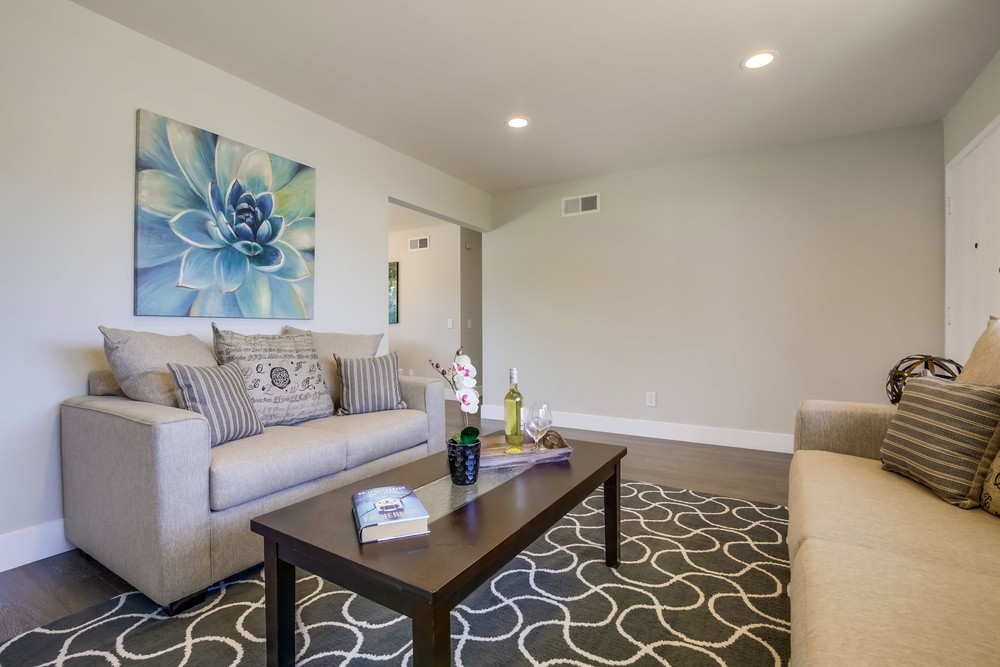 Virtual tour photo 9 of 39 for 7655 Windsong Rd