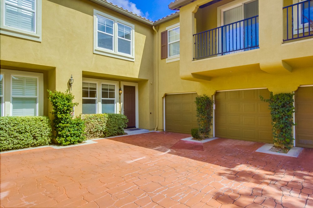 Virtual tour photo 7 of 45 for 7660 Via Cristal #2