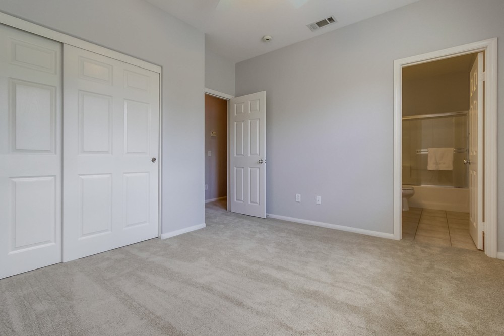 Virtual tour photo 34 of 45 for 7660 Via Cristal #2
