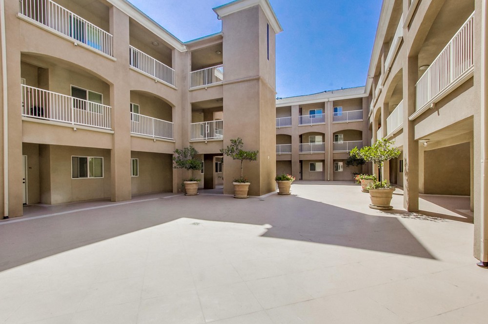 Virtual tour photo 6 of 57 for 7671 Mission Gorge Rd