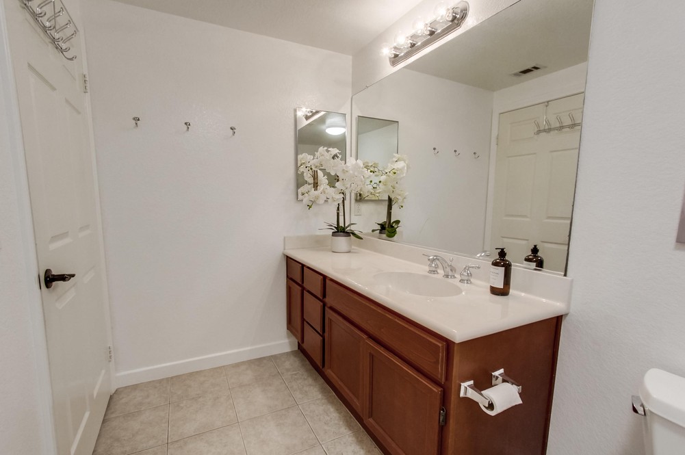 Virtual tour photo 36 of 57 for 7671 Mission Gorge Rd