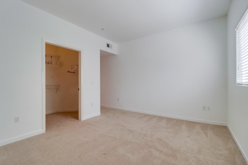 Virtual tour photo 23 of 36 for 7671 Mission Gorge Rd