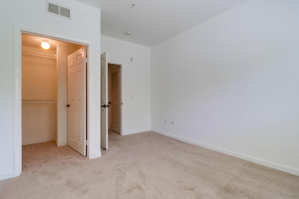 Virtual tour photo 28 of 36 for 7671 Mission Gorge Rd