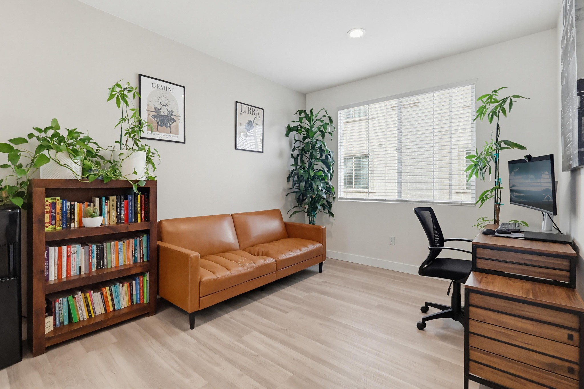 Virtual tour photo 16 of 62 for 7674 Sunflower Dr