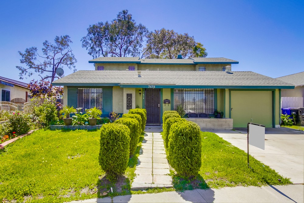 Virtual tour photo 1 of 45 for 7679 Parkdale Cir