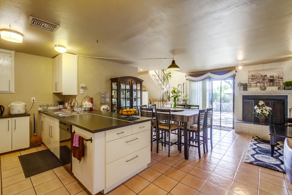Virtual tour photo 16 of 45 for 7679 Parkdale Cir