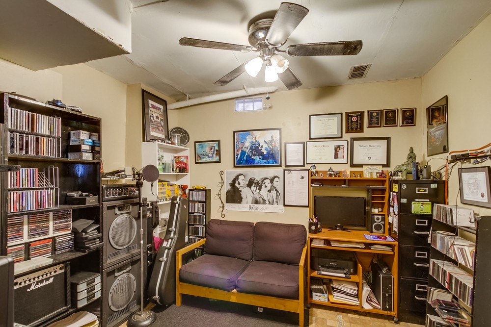 Virtual tour photo 27 of 45 for 7679 Parkdale Cir