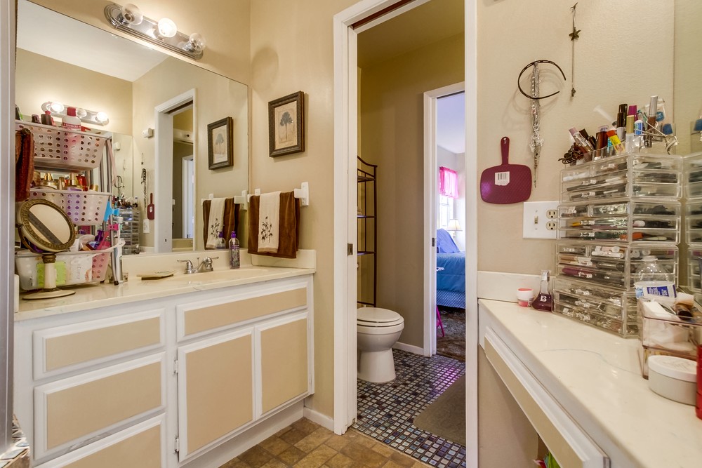 Virtual tour photo 36 of 45 for 7679 Parkdale Cir