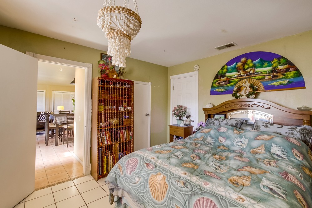 Virtual tour photo 39 of 45 for 7679 Parkdale Cir