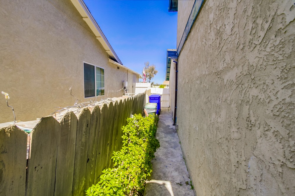Virtual tour photo 41 of 45 for 7679 Parkdale Cir
