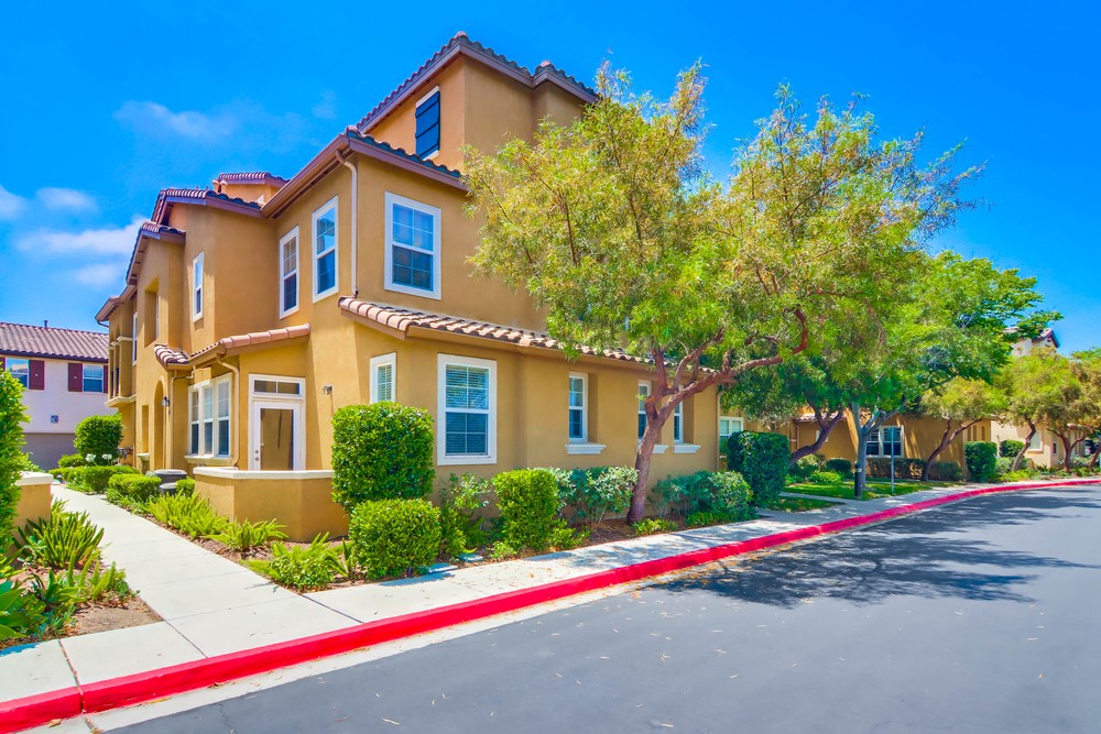 Virtual tour photo 1 of 37 for 768 Castaway Cove