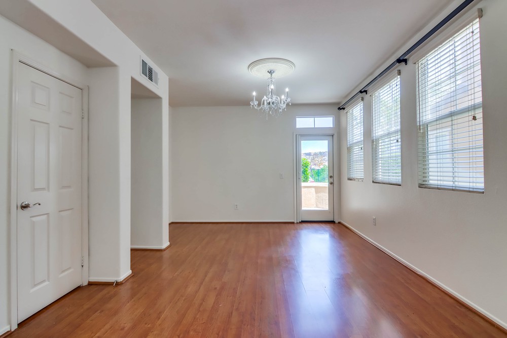 Virtual tour photo 7 of 37 for 768 Castaway Cove