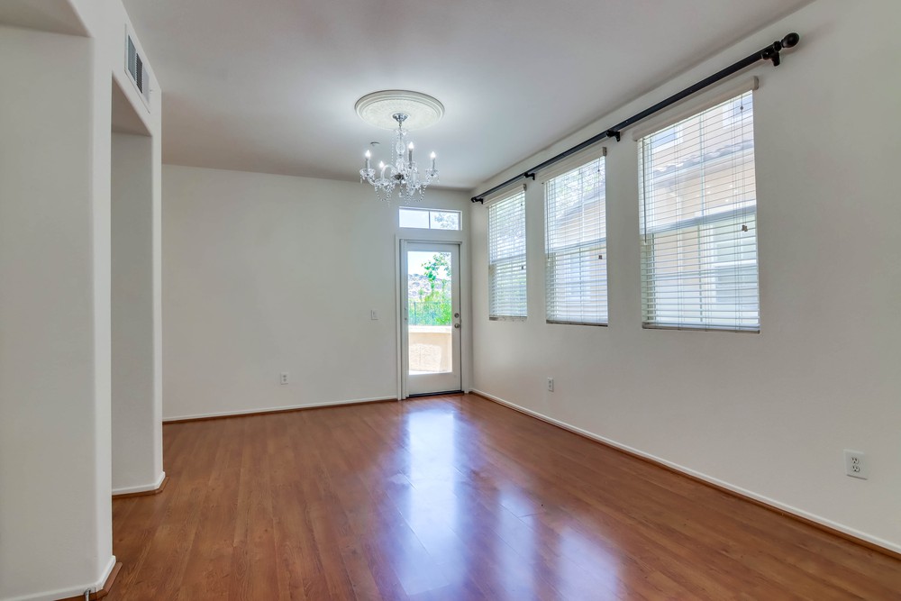 Virtual tour photo 8 of 37 for 768 Castaway Cove
