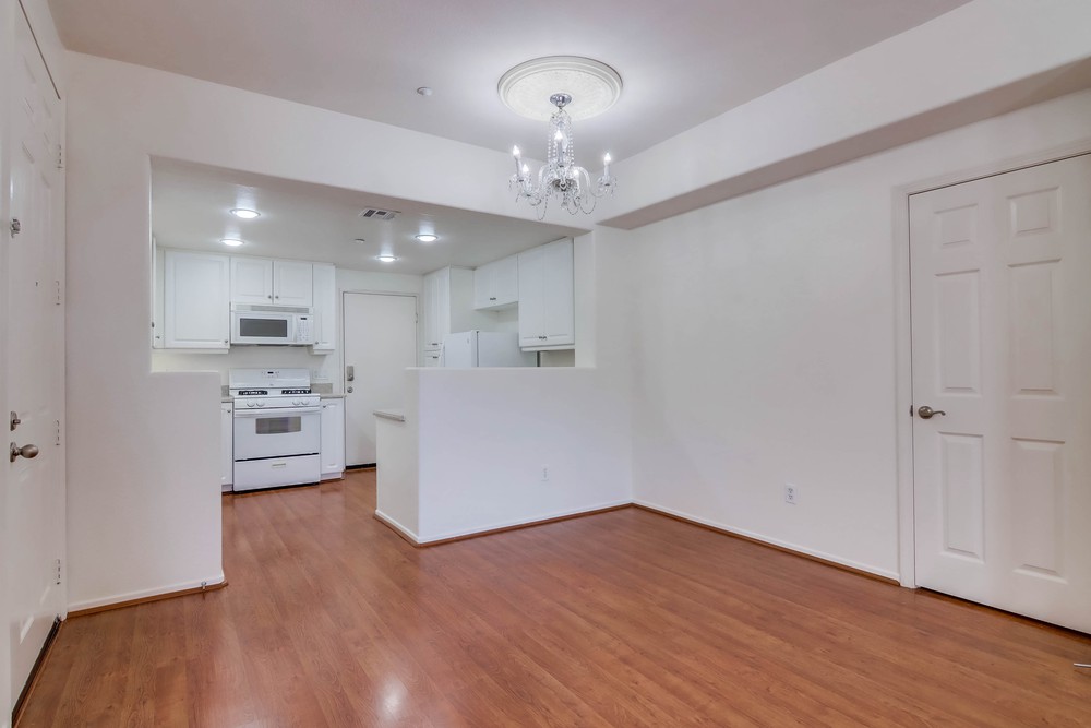 Virtual tour photo 13 of 37 for 768 Castaway Cove