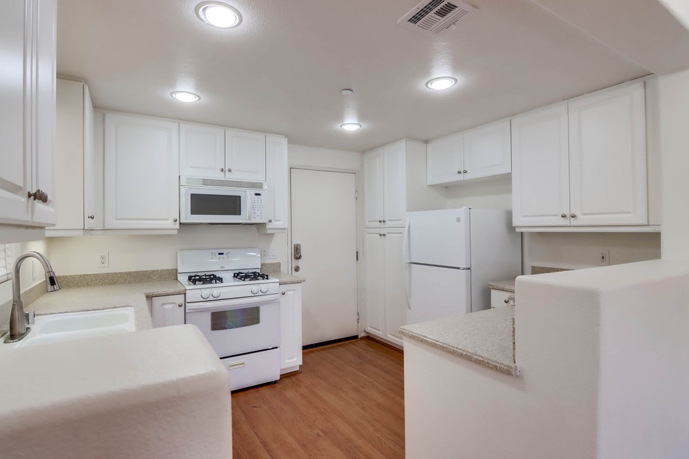 Virtual tour photo 16 of 37 for 768 Castaway Cove