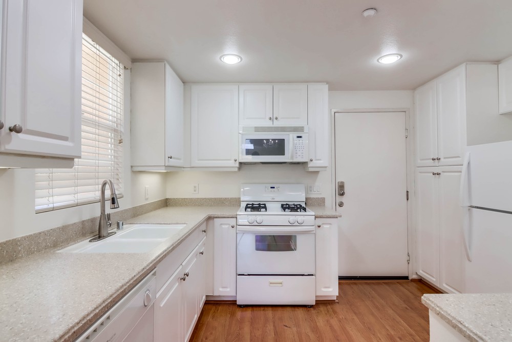 Virtual tour photo 17 of 37 for 768 Castaway Cove
