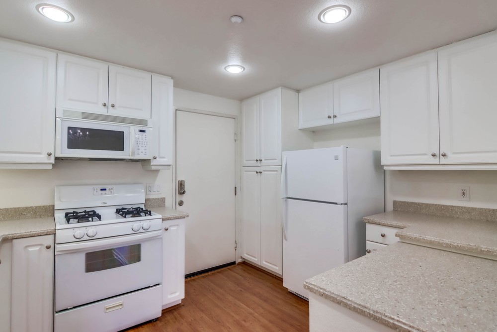 Virtual tour photo 18 of 37 for 768 Castaway Cove