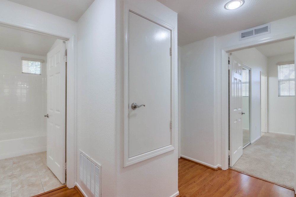 Virtual tour photo 26 of 37 for 768 Castaway Cove